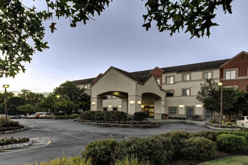 Hyatt House Shelton Hotel Exterior photo