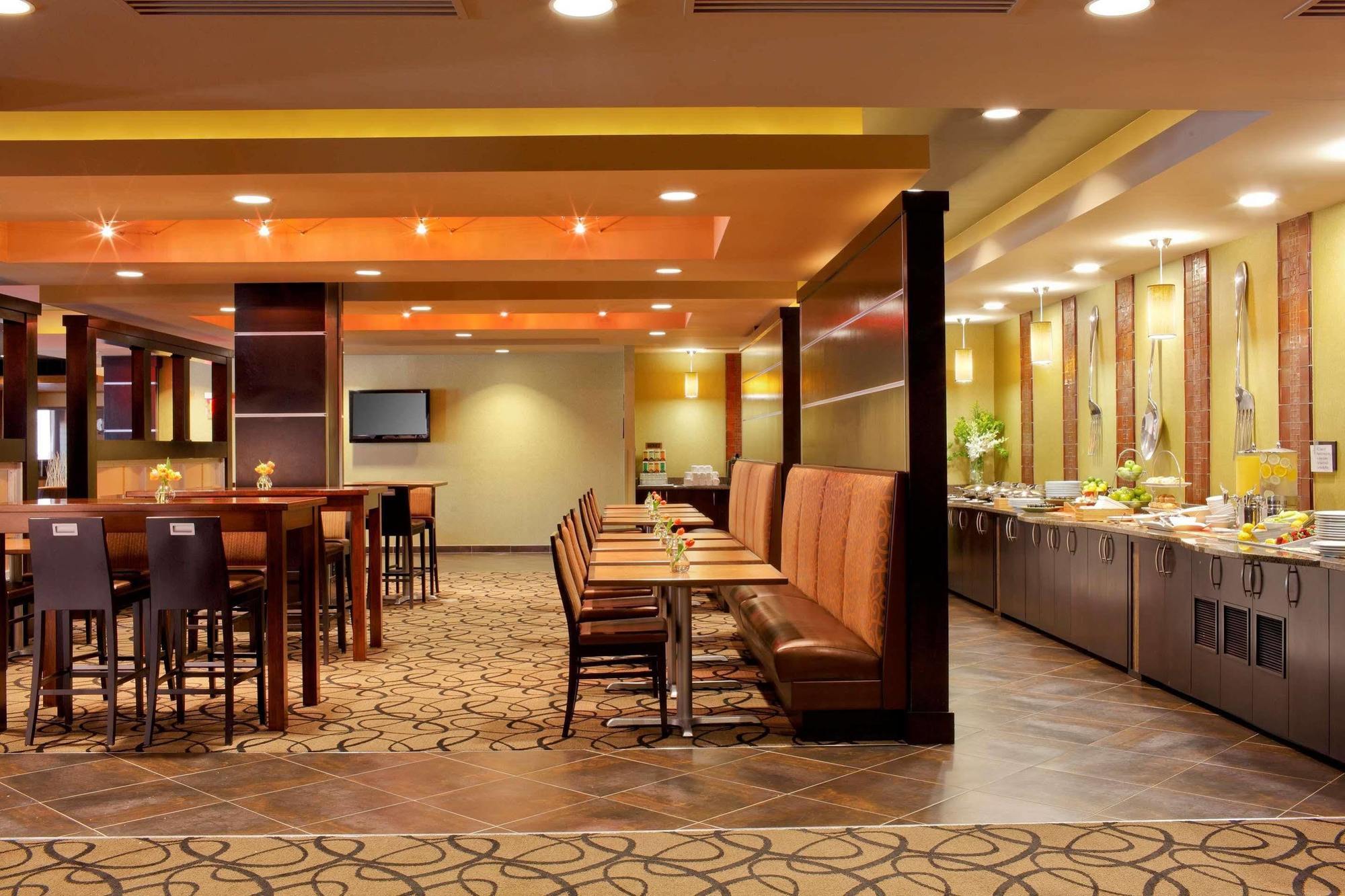 Hyatt House Shelton Hotel Exterior photo